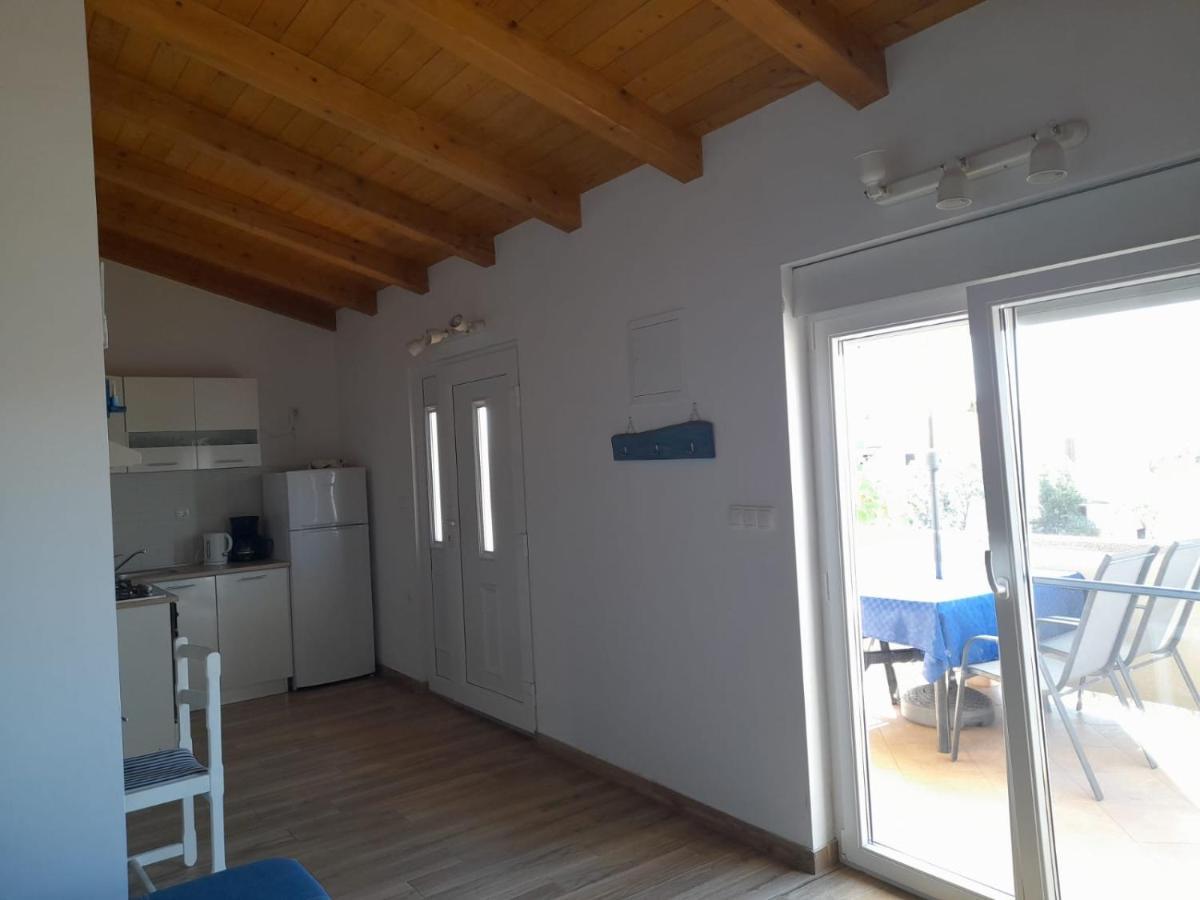 Apartman Jurisic Vir Exterior photo